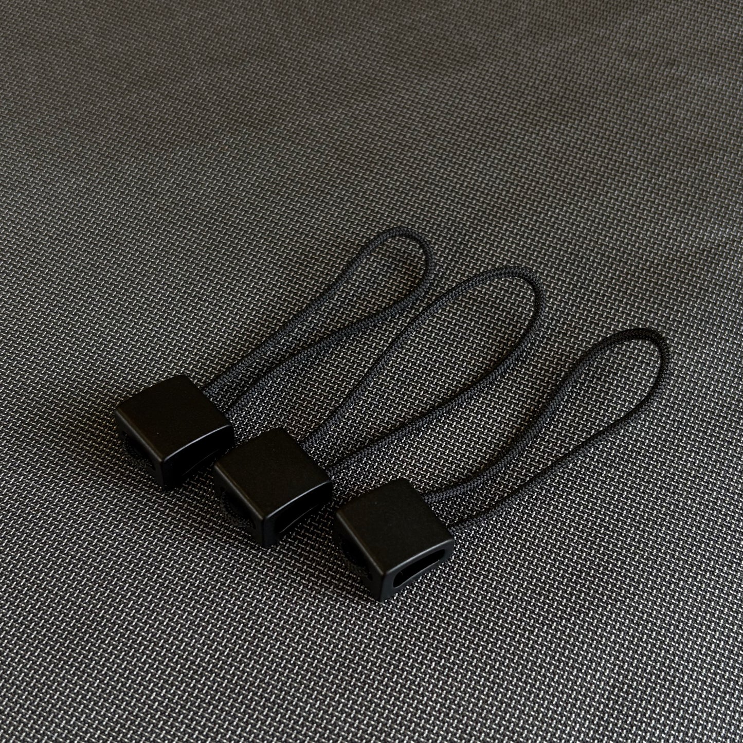 Passive Pro Zipper Pull